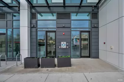 304 8415 Granville Street, Vancouver, BC, Vancouver — Apartment/Condo for sale
