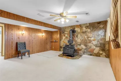 Basement Recreation Room Photo of 35361 Rockwell Drive, Abbotsford, BC