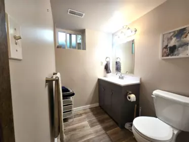 Hallway Photo of 35361 Rockwell Drive, Abbotsford, BC