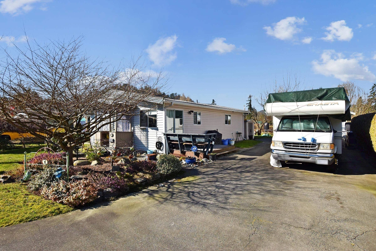 Exterior Rear Photo of 4 9055 Shook Road, Mission, BC