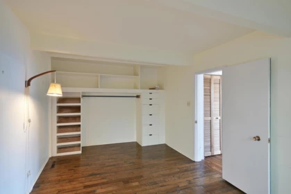 Laundry Room Photo of 5907 Sunshine Coast Highway, Sechelt, BC