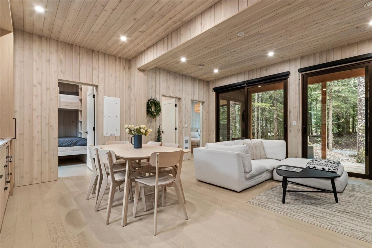 Family Room Photo of SVE9 70971 Old Hope Princeton Highway, Sunshine Valley, BC