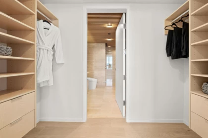 Walk-In Closet Photo of 3702 1568 Alberni Street, Vancouver, BC