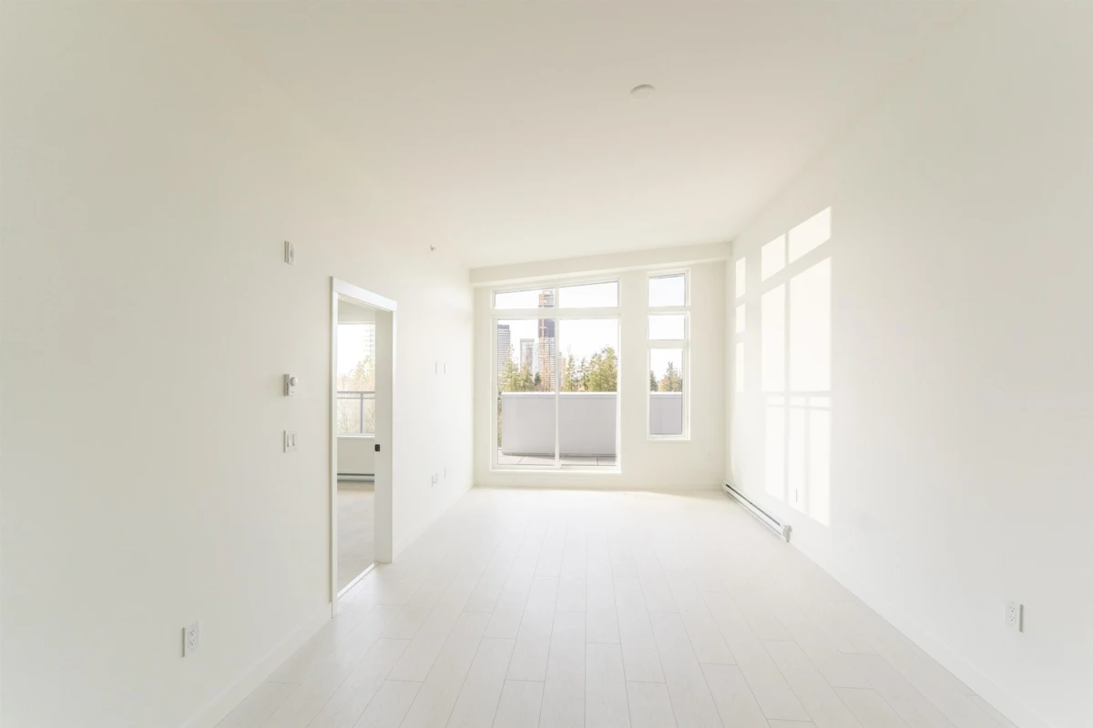 Dining Area Photo of 608 10488 138a Street, Surrey, BC