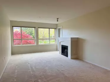 Primary Bedroom Photo of 215 3110 Dayanee Springs Boulevard, Coquitlam, BC