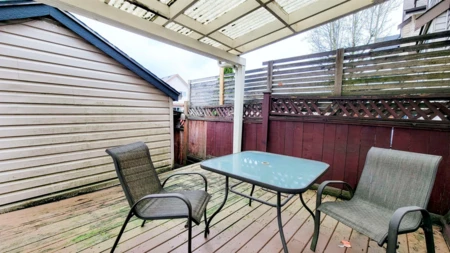 Garden / Landscaping Photo of 18455 67 Avenue, Surrey, BC