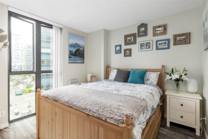 Bedroom 3 Photo of 1001 1331 W Georgia Street, Vancouver, BC