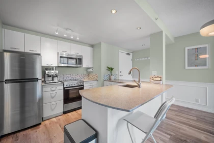 1001 1331 W Georgia Street, Vancouver, BC, Vancouver — Apartment/Condo for sale