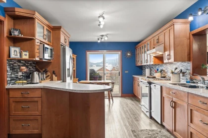 Kitchen Photo of 35317 Delair Road, Abbotsford, BC