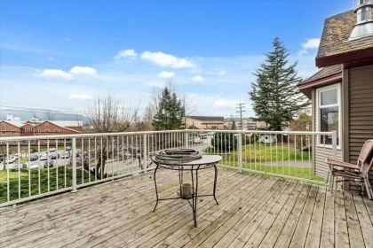 Outdoor Kitchen Photo of 35317 Delair Road, Abbotsford, BC