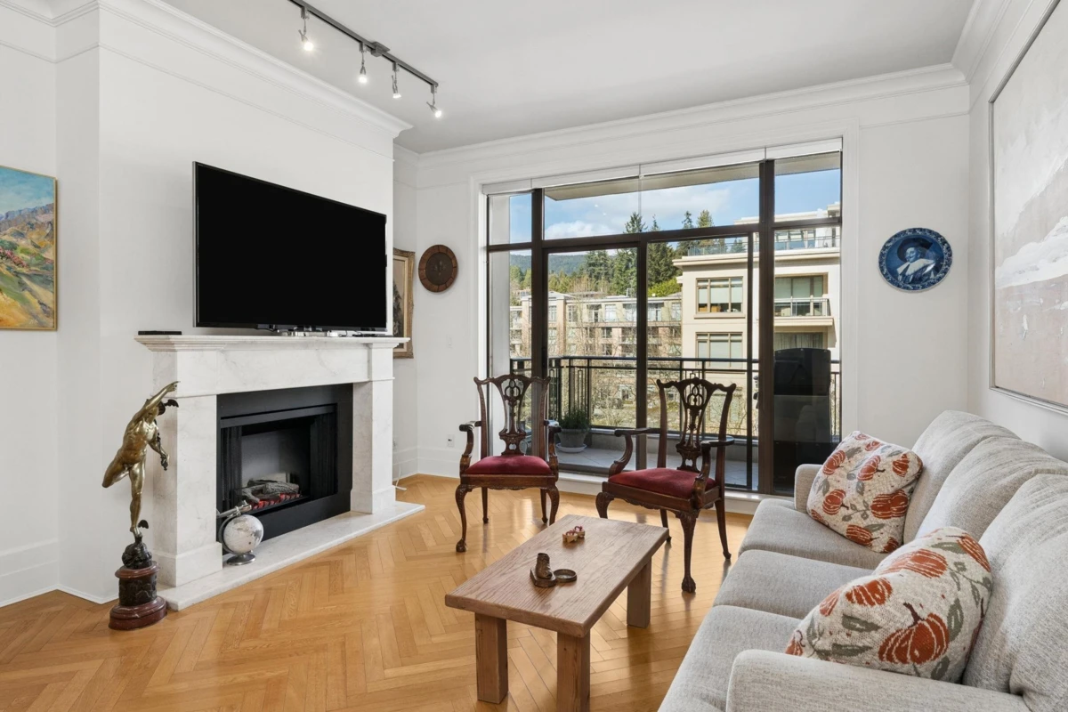 Family Room Photo of 300 568 Waters Edge Crescent, West Vancouver, BC