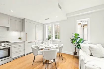 Breakfast Nook Photo of 2 5819 Highbury Street, Vancouver, BC