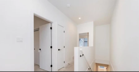 Walk-In Closet Photo of 23 19330 Fairway Drive, Surrey, BC
