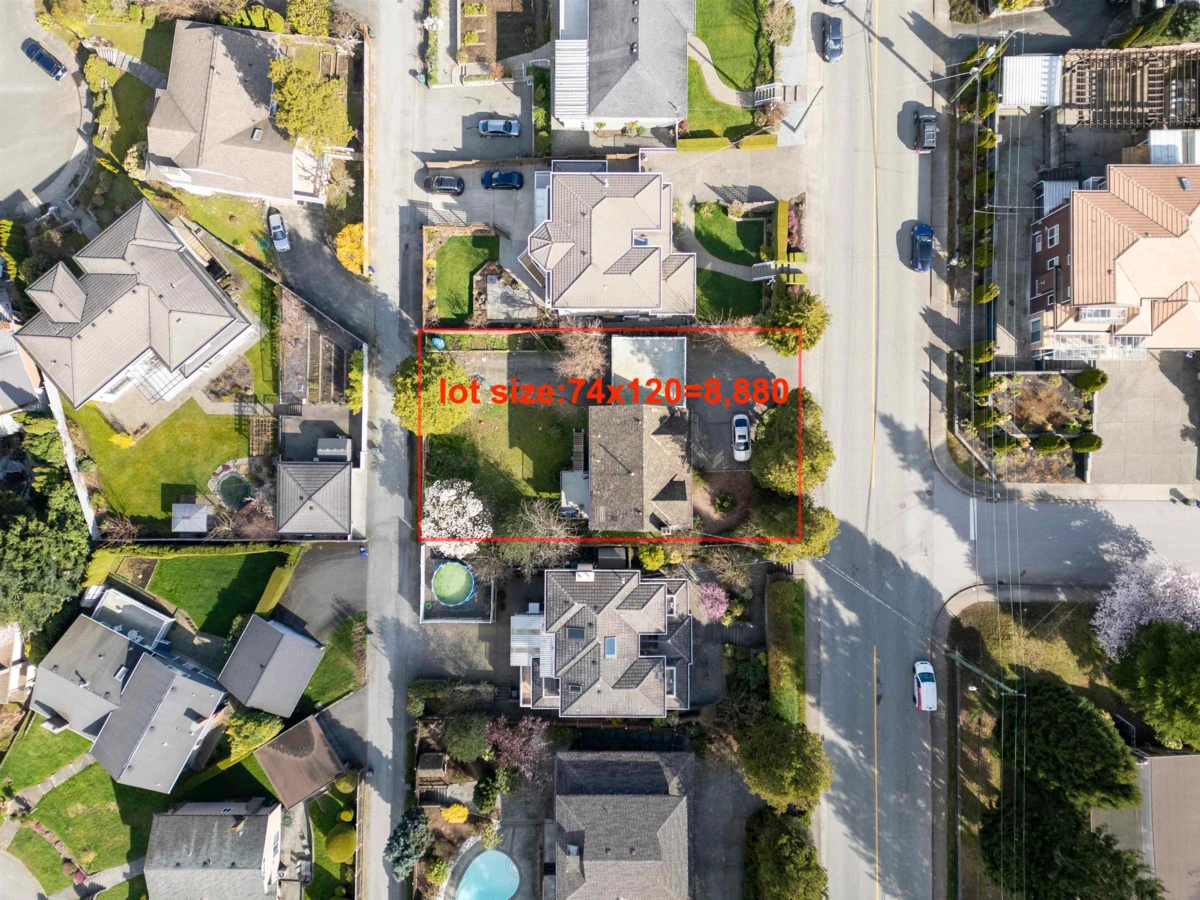 Exterior Rear Photo of 1277 Holdom Avenue, Burnaby, BC