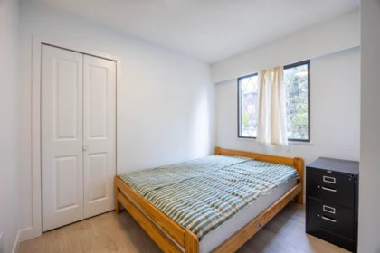 Basement Recreation Room Photo of 1277 Holdom Avenue, Burnaby, BC