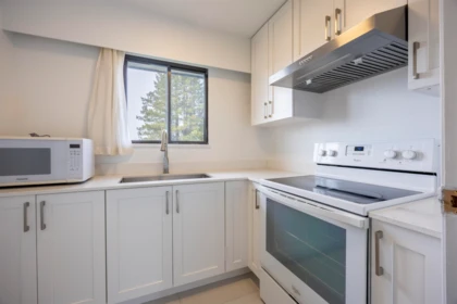 Powder Room Photo of 1277 Holdom Avenue, Burnaby, BC