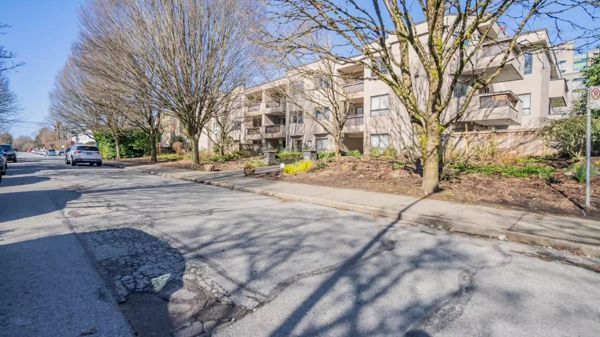 Exterior Rear Photo of 305 975 W 13th Avenue, Vancouver, BC