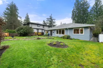 1085 Edgewood Road, North Vancouver, BC, North Vancouver — Single Family Residence for sale