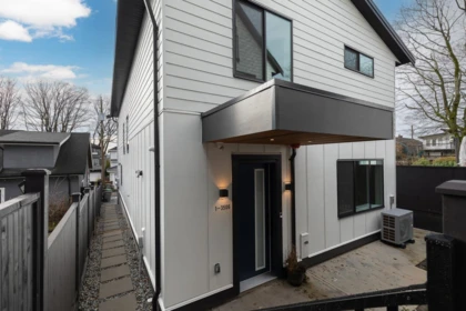 Outdoor Patio Photo of 1 3506 E Pender Street, Vancouver, BC