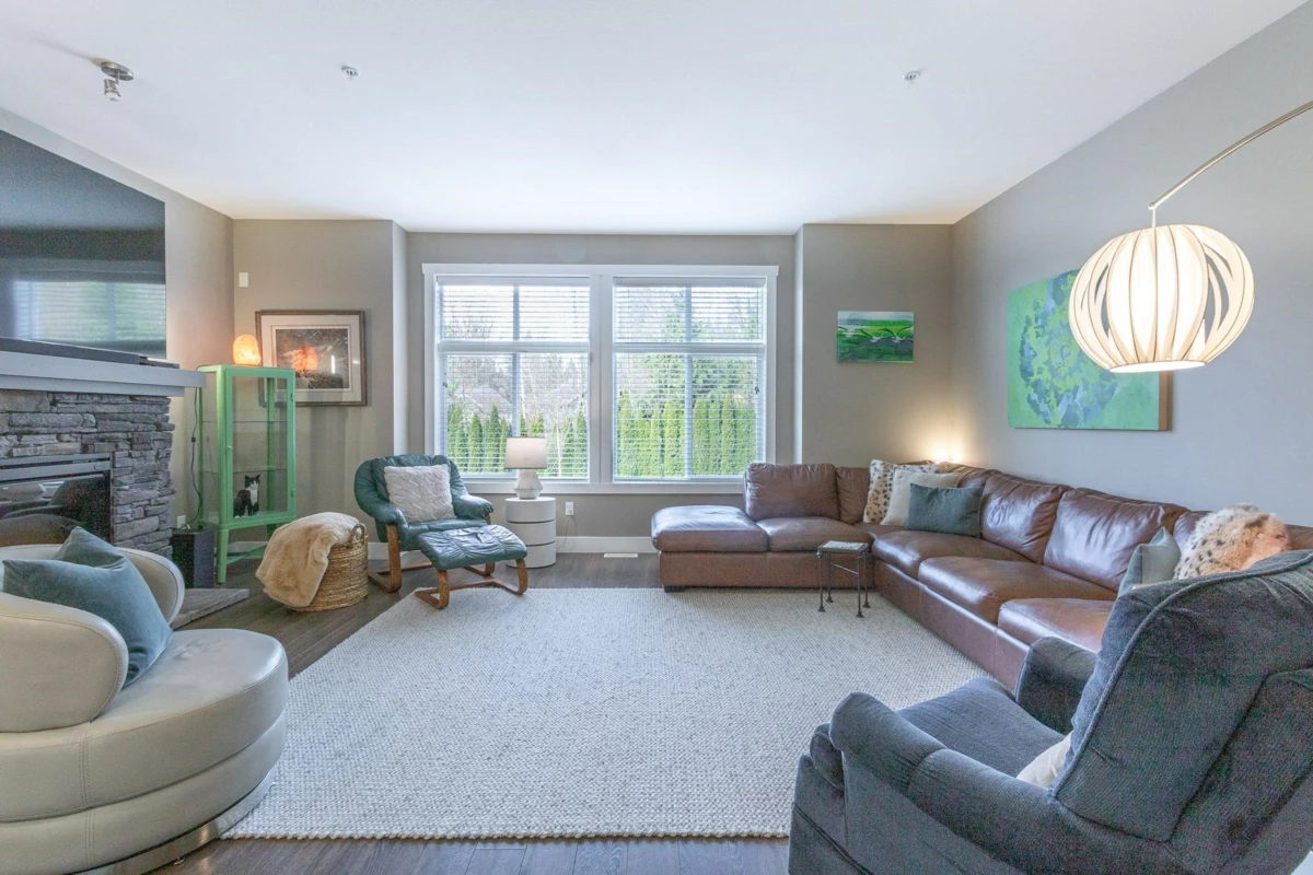 Dining Area Photo of 13500 229 Loop, Maple Ridge, BC