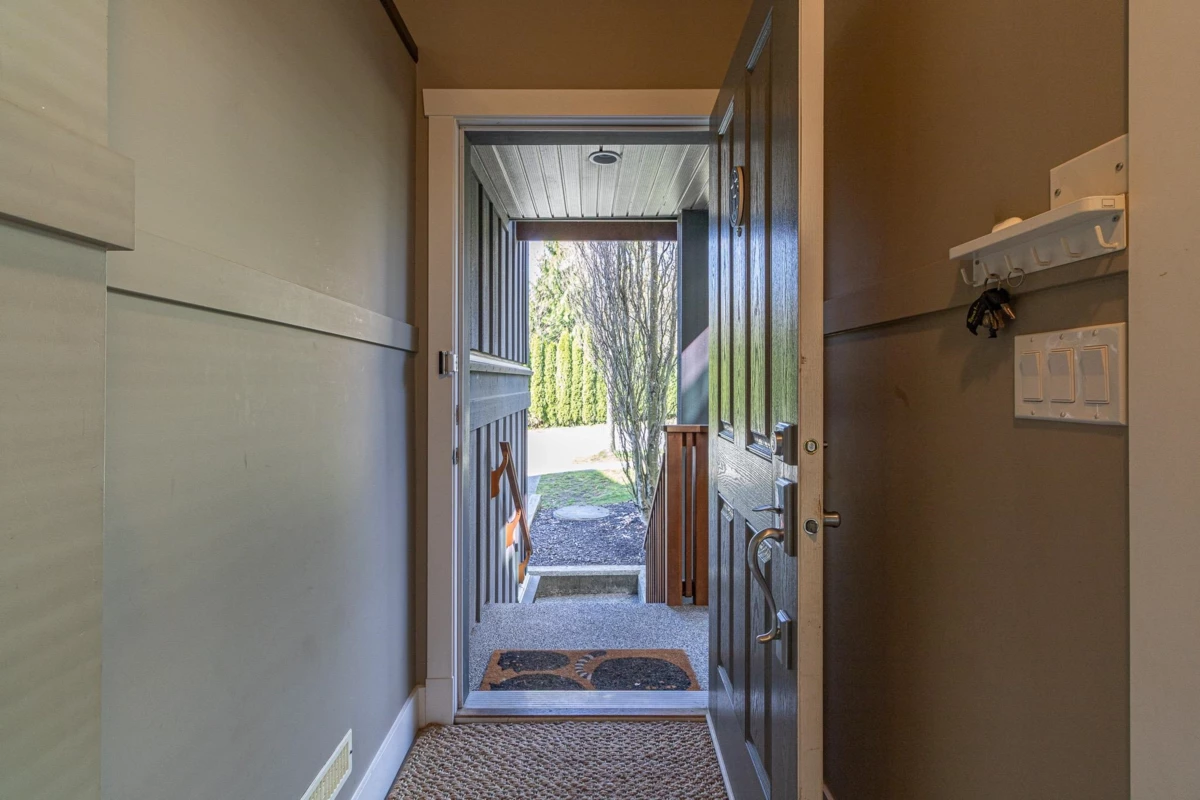 Family Room Photo of 13500 229 Loop, Maple Ridge, BC