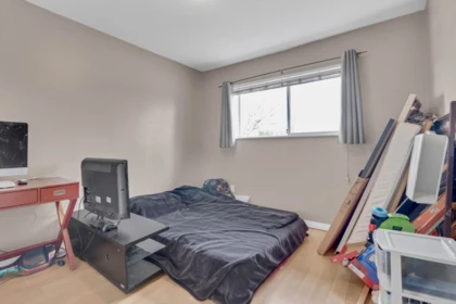 Powder Room Photo of 6385 172 Street, Surrey, BC