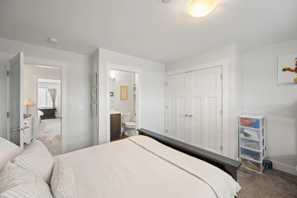 Primary Bedroom Photo of 4676 Blue Heron Way, Tsawwassen, BC