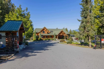 Fitness Center Photo Near 73 53480 Bridal Falls Road, Rosedale, BC