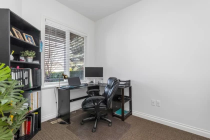 Office / Den Photo of 6664 School Lane, Chilliwack, BC