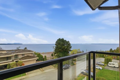 301 15041 Prospect Avenue, White Rock, BC, White Rock — Apartment/Condo for sale