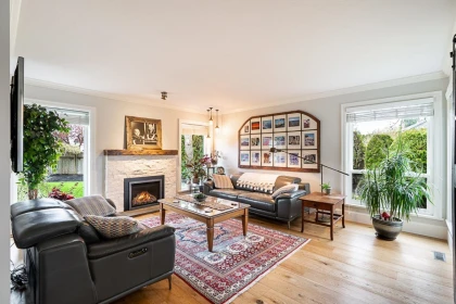 15464 60a Avenue, Surrey, BC, Surrey — Single Family Residence for sale