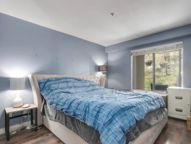 Powder Room Photo of 3 8420 Jellicoe Street, Vancouver, BC