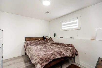 Hallway Photo of 11460 141a Street, Surrey, BC