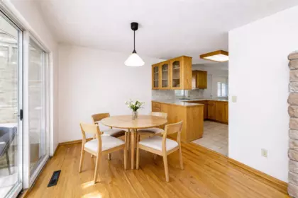 Kitchen Island Photo of 5220 Sunningdale Road, Burnaby, BC