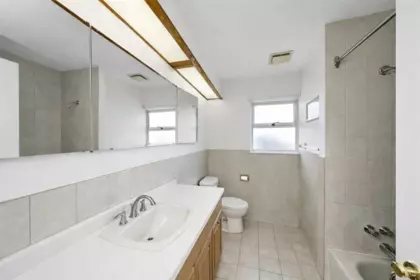 Office / Den Photo of 5220 Sunningdale Road, Burnaby, BC