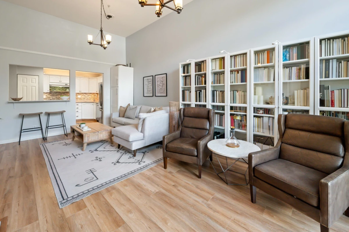 Family Room Photo of 606 301 Maude Road, Port Moody, BC
