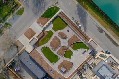 Aerial View of 605 120 Esplanade Avenue, Harrison Hot Springs, BC