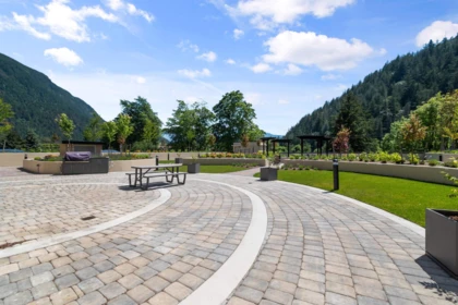Garden / Landscaping Photo of 605 120 Esplanade Avenue, Harrison Hot Springs, BC