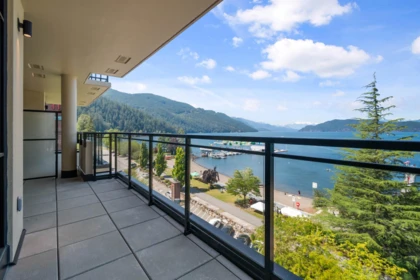 Hallway Photo of 605 120 Esplanade Avenue, Harrison Hot Springs, BC