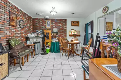 Laundry Room Photo of 33132 Myrtle Avenue, Mission, BC