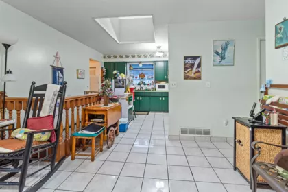 Primary Bedroom Photo of 33132 Myrtle Avenue, Mission, BC