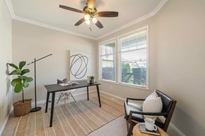 Office / Den Photo of 9 18868 69 Avenue, Surrey, BC