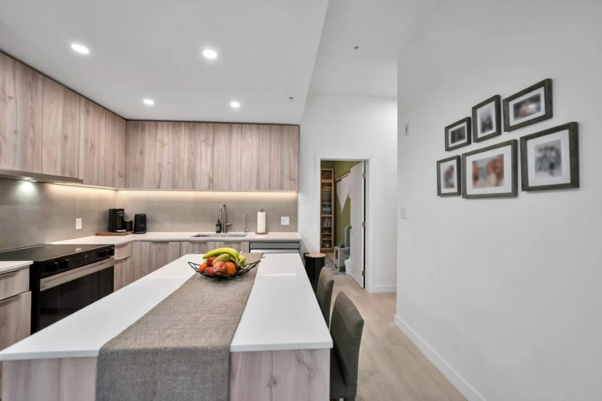 Family Room Photo of 101 3596 Malsum Drive, North Vancouver, BC