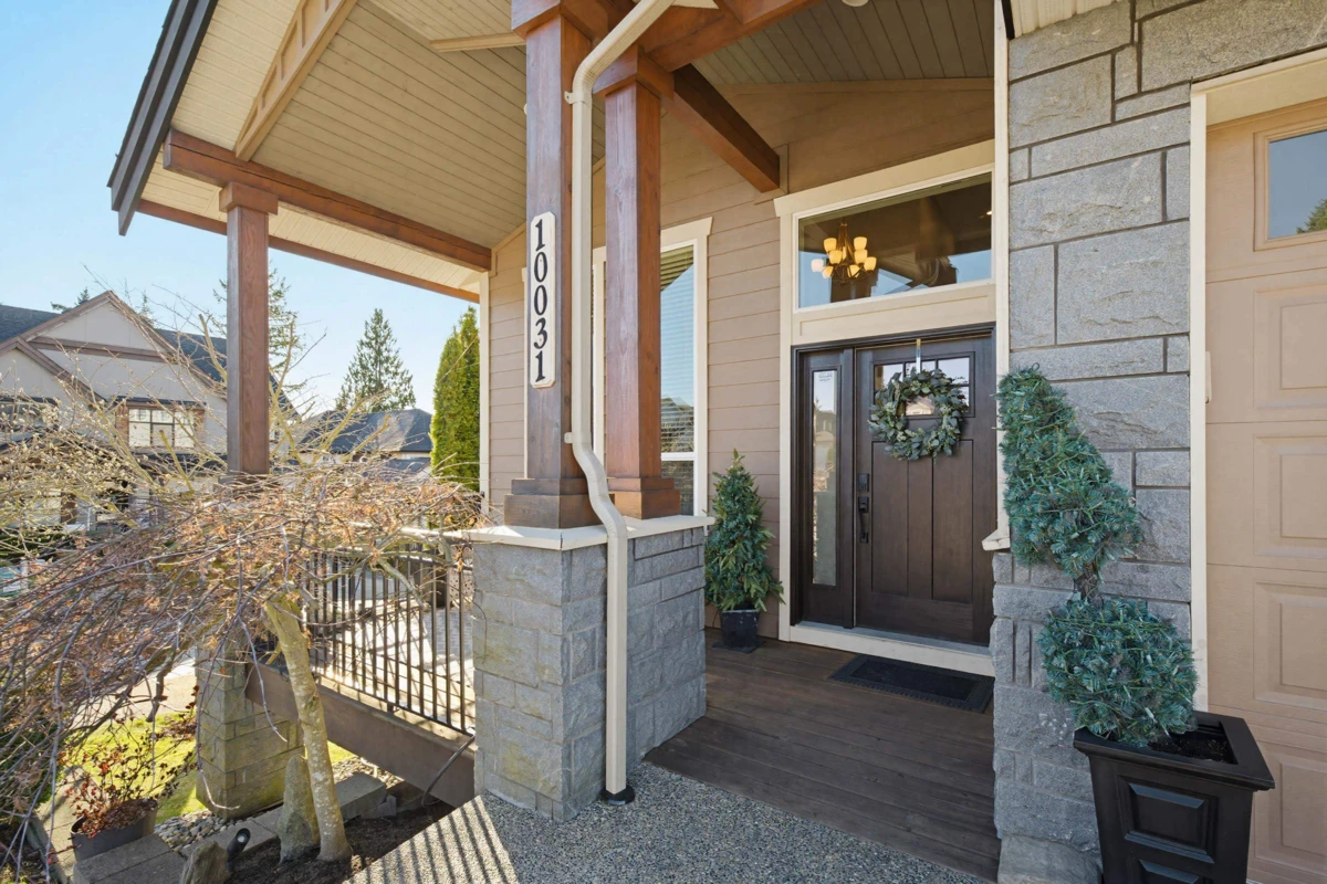Family Room Photo of 10031 247b Street, Maple Ridge, BC