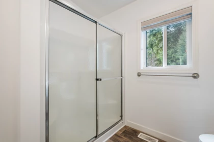 Entry Foyer Photo of 6650 Hinkley Road, Chilliwack, BC