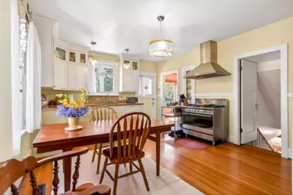 Kitchen Island Photo of 2721 St George Street, Port Moody, BC