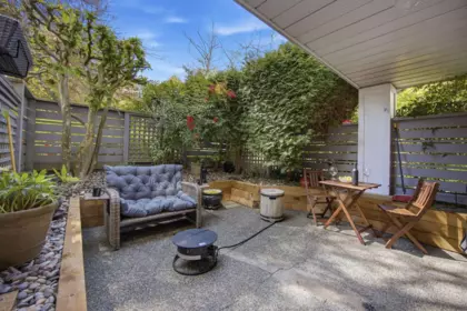 Office / Den Photo of 106 735 W 15th Avenue, Vancouver, BC