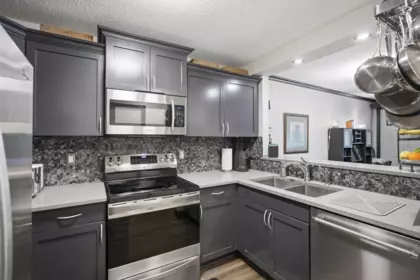 Pantry Photo of 106 735 W 15th Avenue, Vancouver, BC