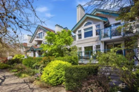 106 735 W 15th Avenue, Vancouver, BC