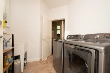 Laundry Room Photo of 10 Ashwood Drive, Port Moody, BC
